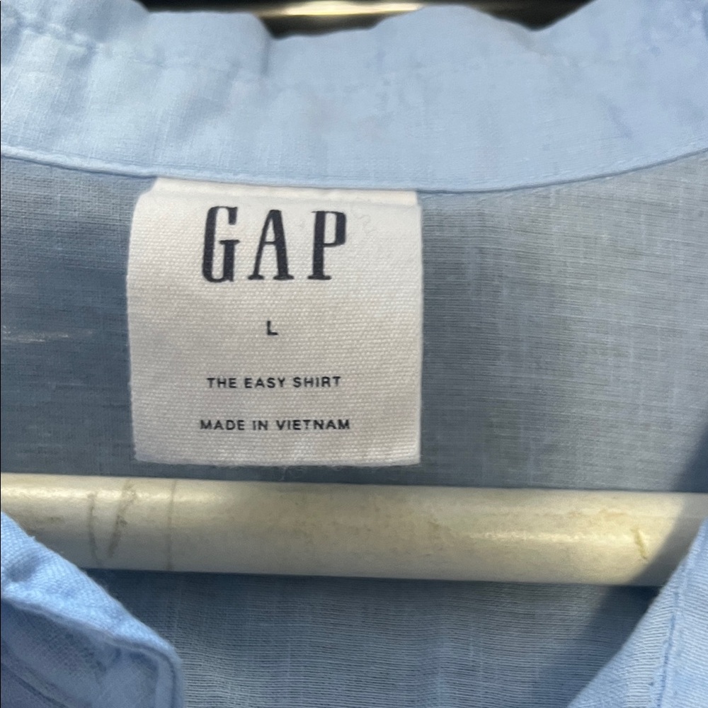 GAP womans Sky Blue Casual Button Down Shirt